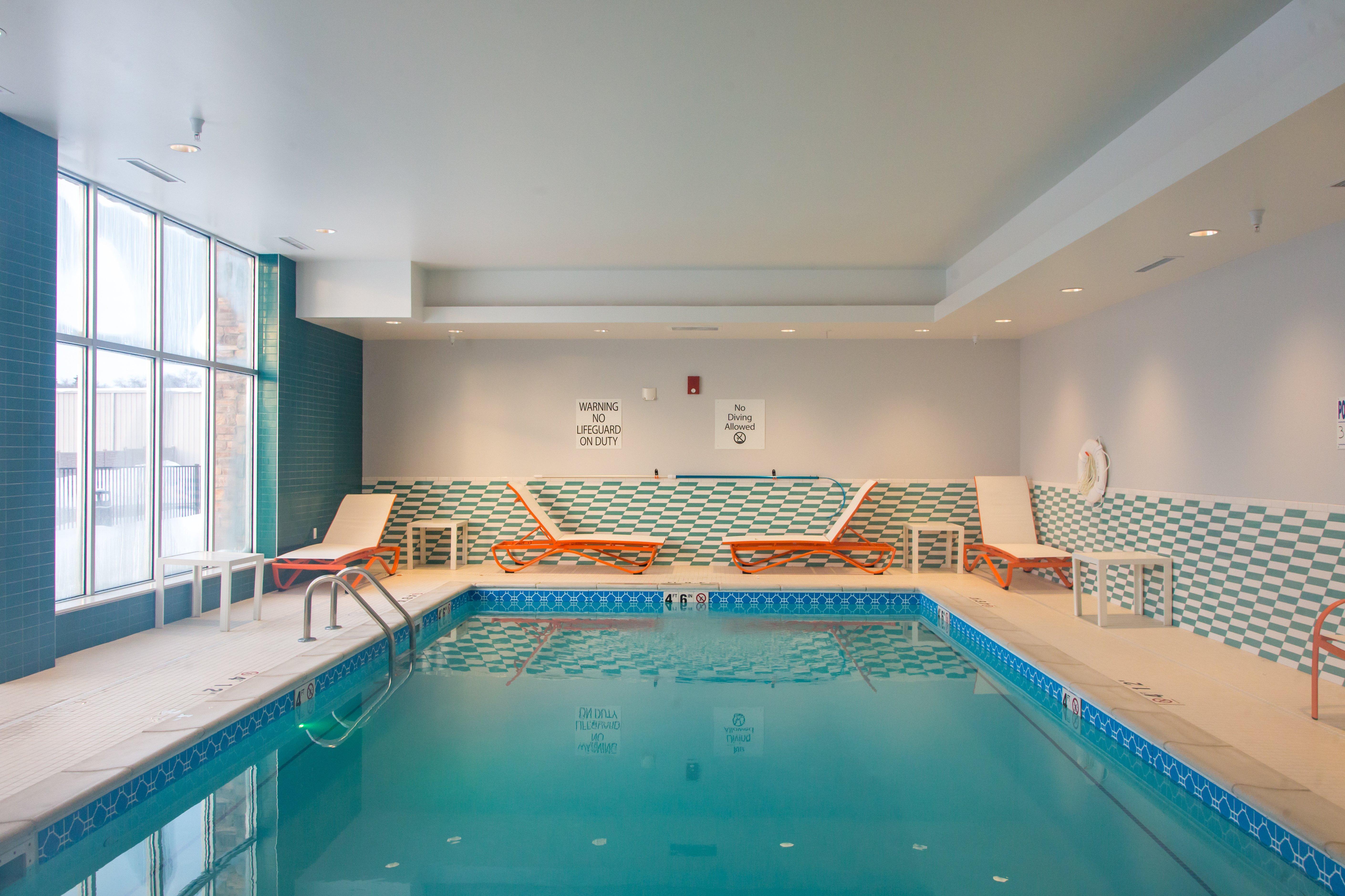 Holiday Inn Hotel & Suites - Mount Pleasant By Ihg Exteriör bild