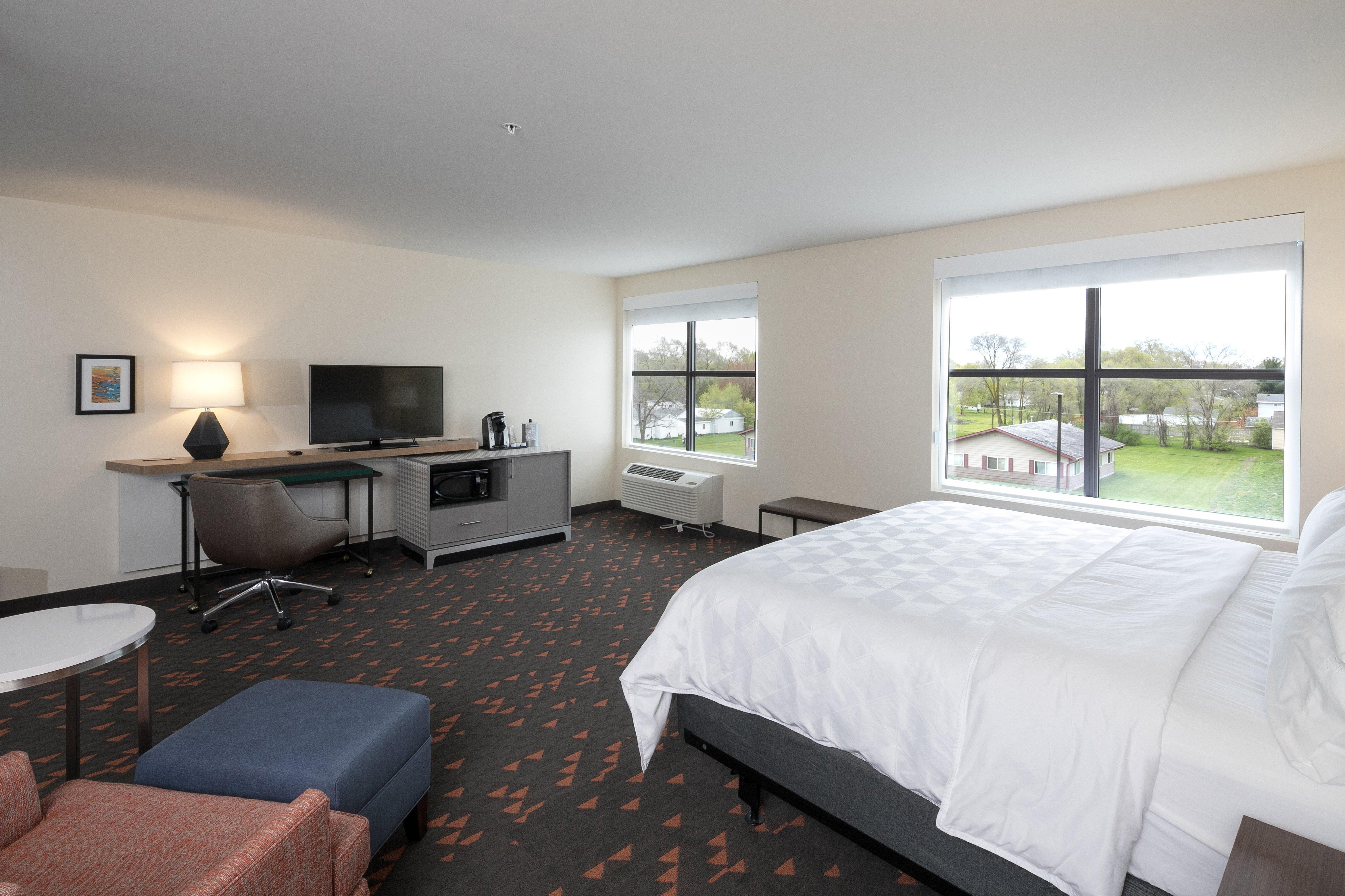 Holiday Inn Hotel & Suites - Mount Pleasant By Ihg Exteriör bild
