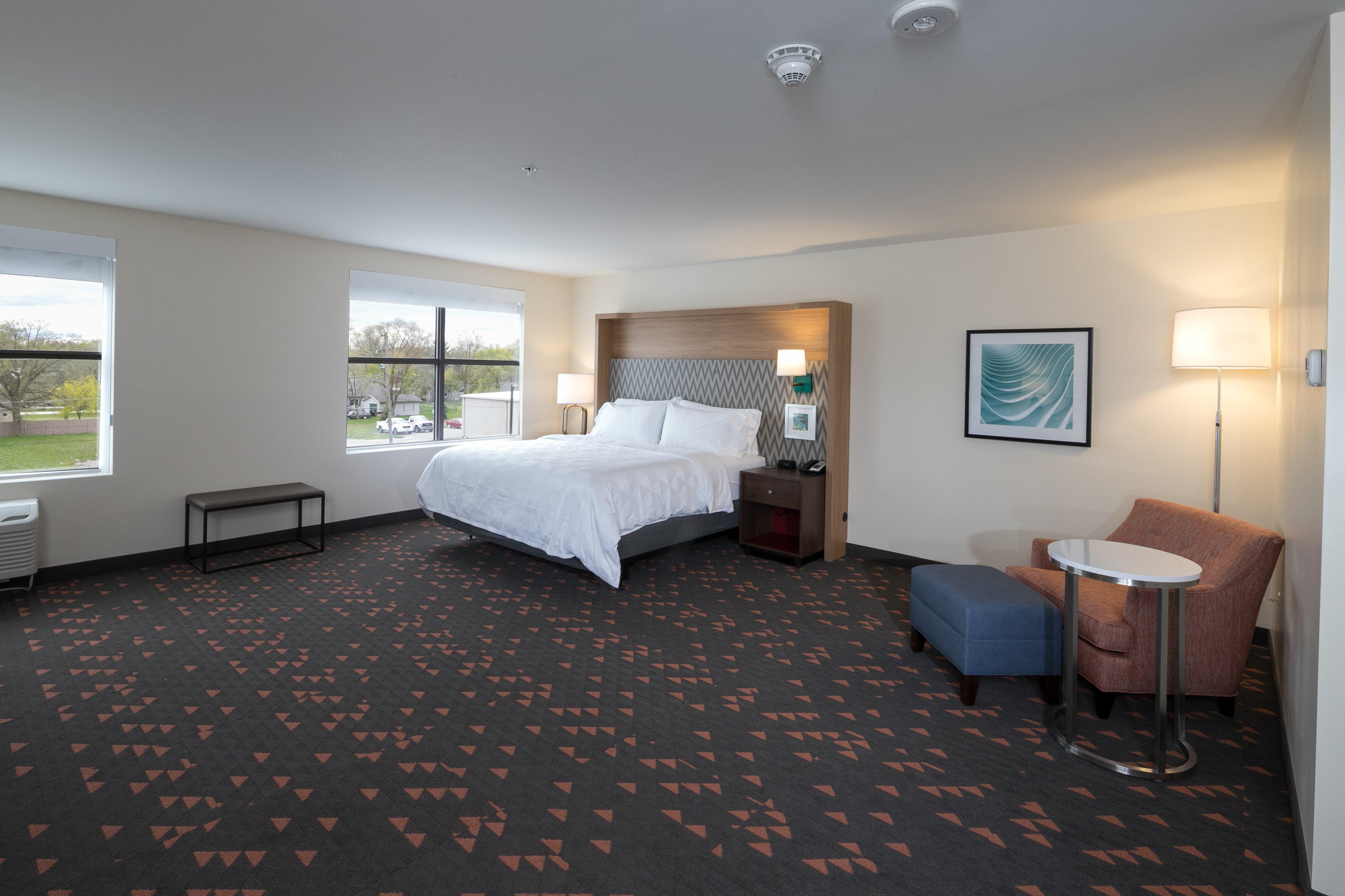 Holiday Inn Hotel & Suites - Mount Pleasant By Ihg Exteriör bild