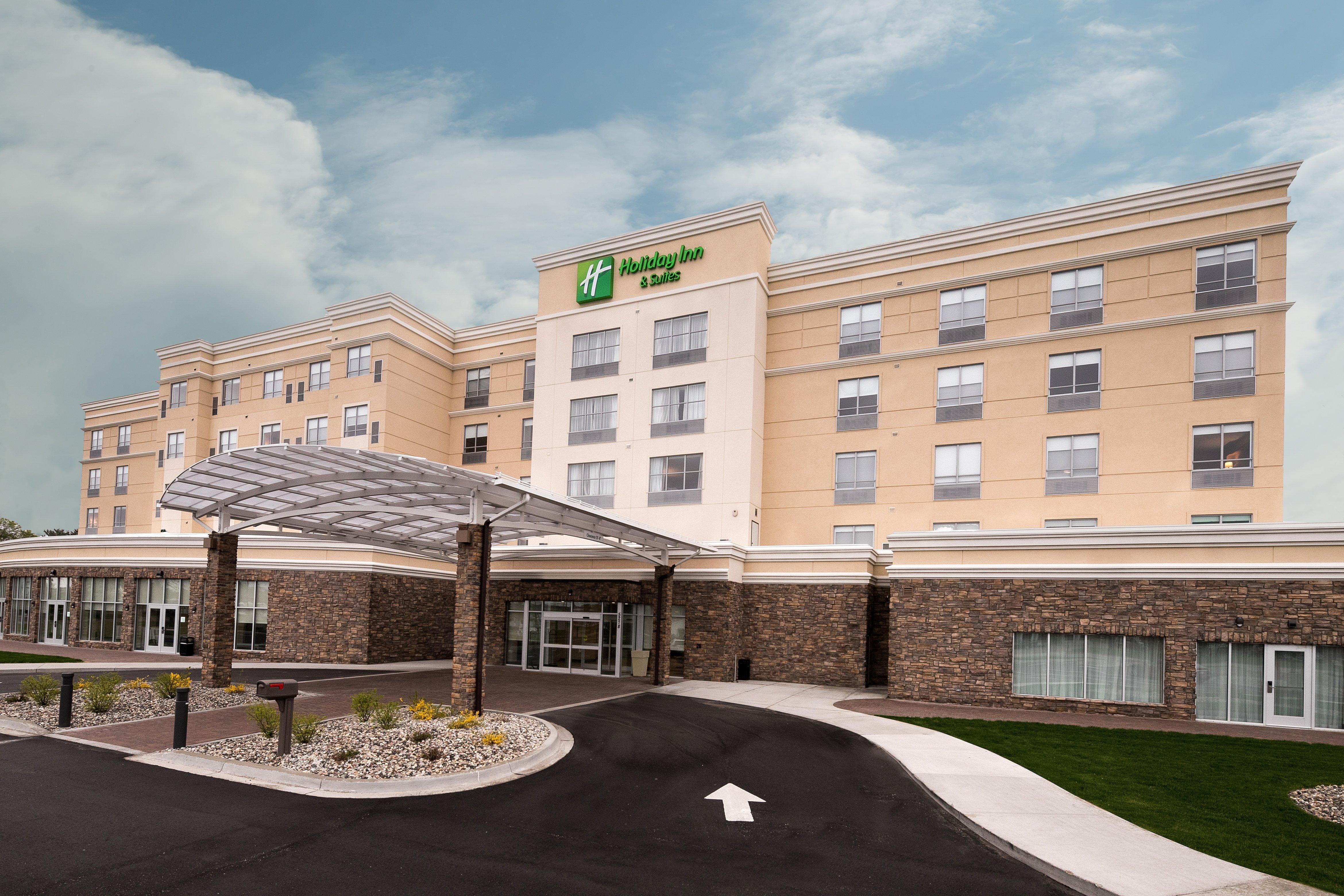Holiday Inn Hotel & Suites - Mount Pleasant By Ihg Exteriör bild