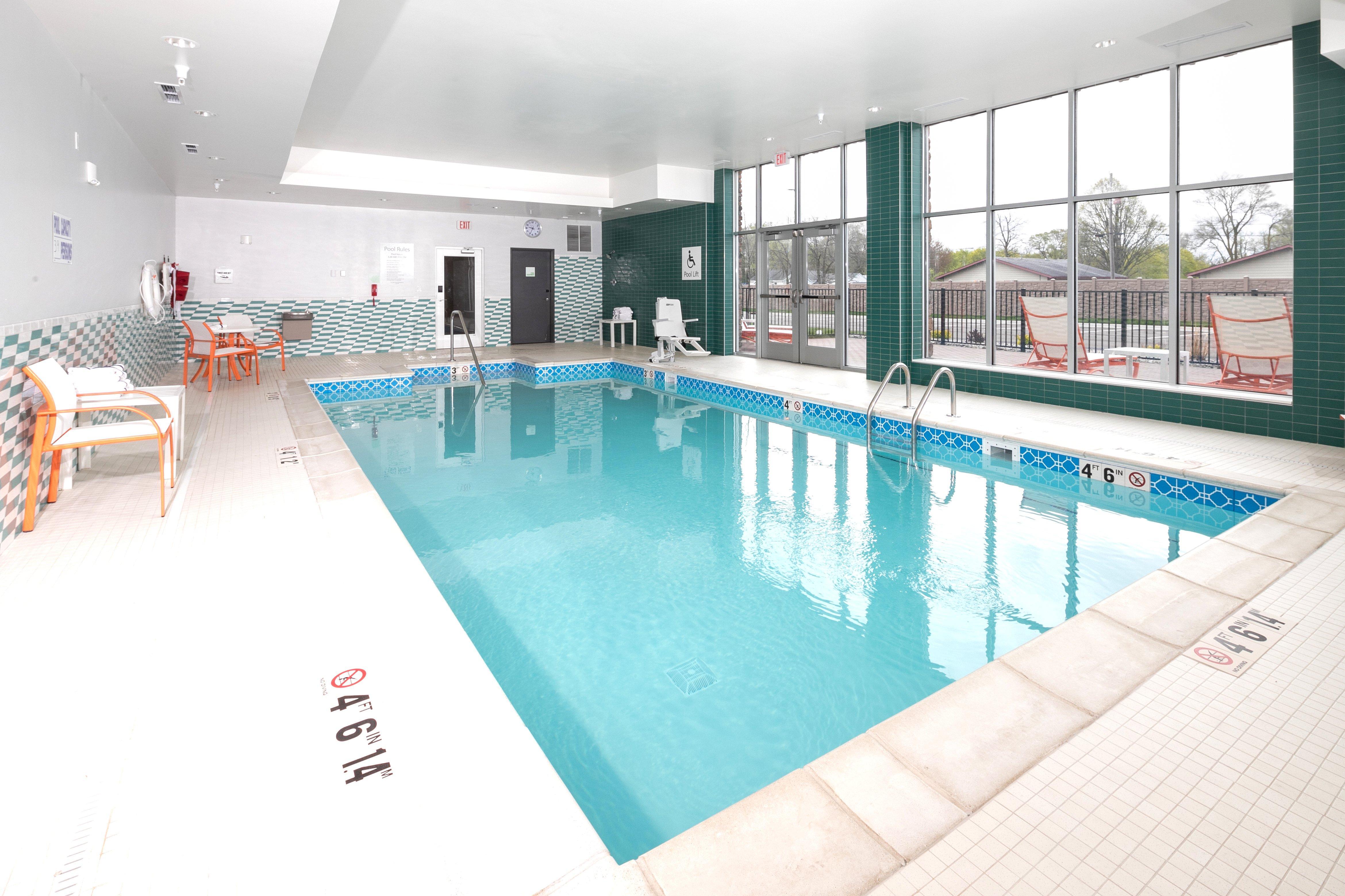 Holiday Inn Hotel & Suites - Mount Pleasant By Ihg Exteriör bild